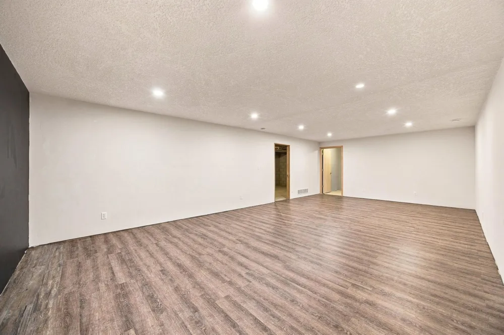 609 Vine Lane Monticello, MN 55362
