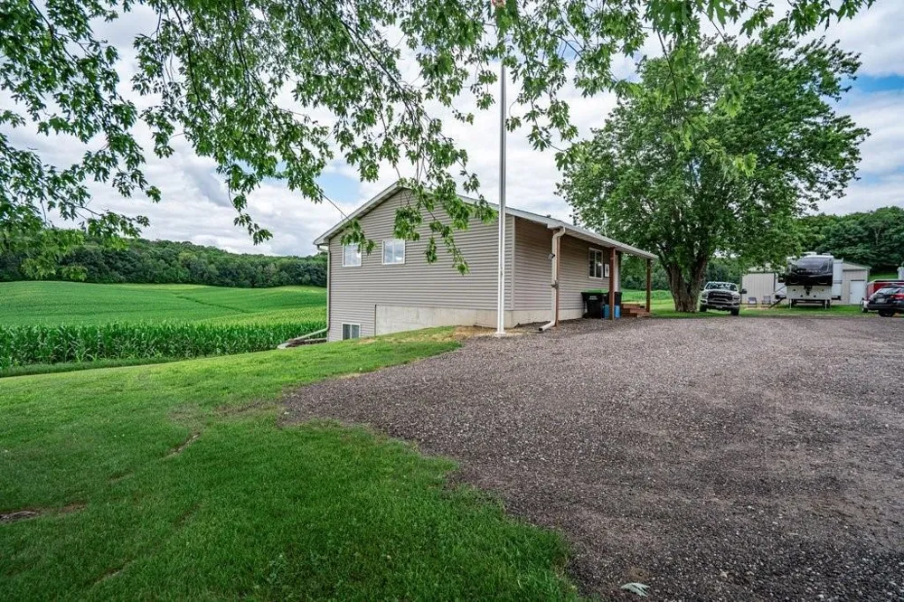 E3571 810th Avenue Menomonie, WI 54751