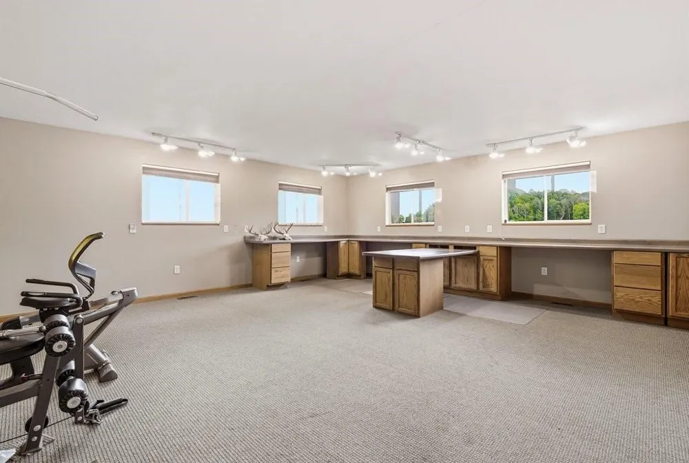 E3571 810th Avenue Menomonie, WI 54751