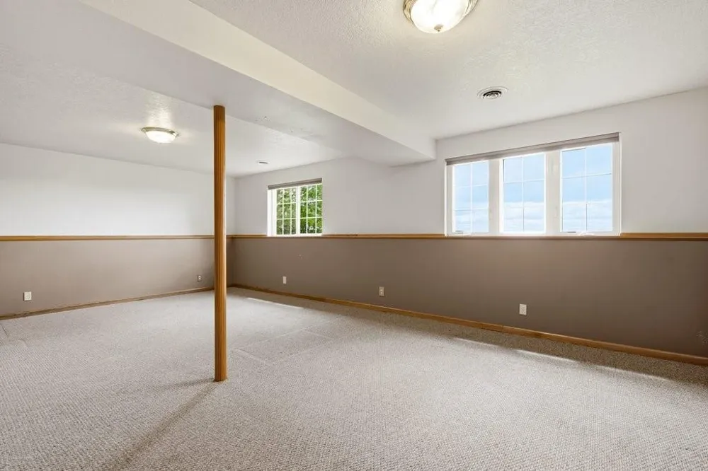 E3571 810th Avenue Menomonie, WI 54751
