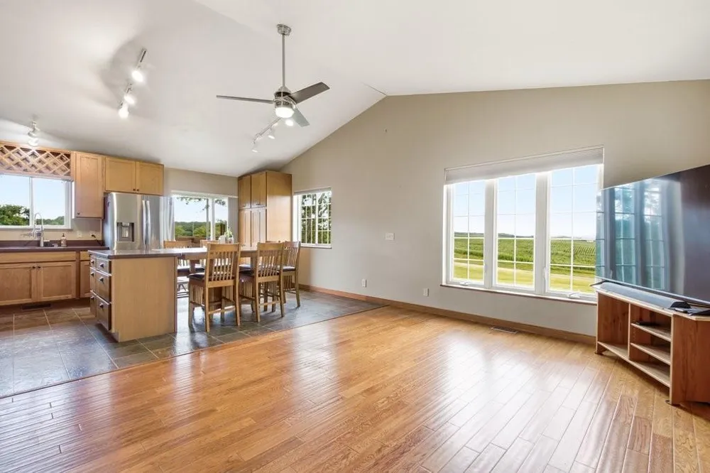 E3571 810th Avenue Menomonie, WI 54751