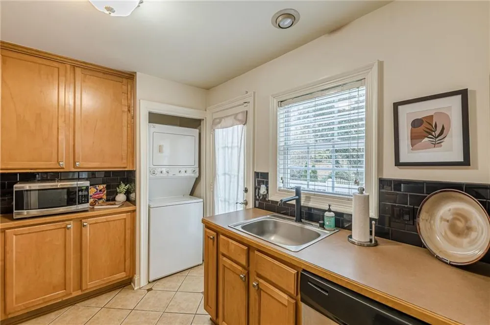 3480 Victoria Street College Park, GA 30337