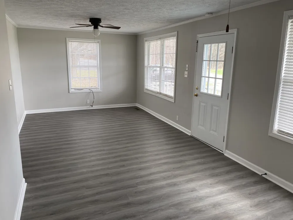 2289 Clarksville Rd Trenton, KY 42286