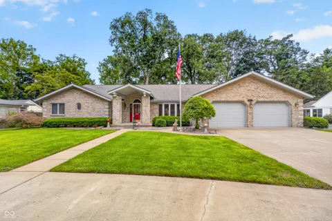 1023 Hawthorne Drive