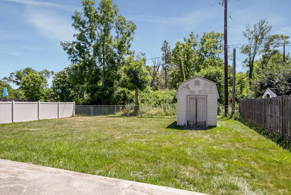 1577 Sheffield Drive Ypsilanti, MI 48198