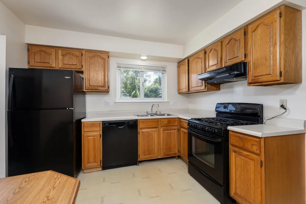 1577 Sheffield Drive Ypsilanti, MI 48198