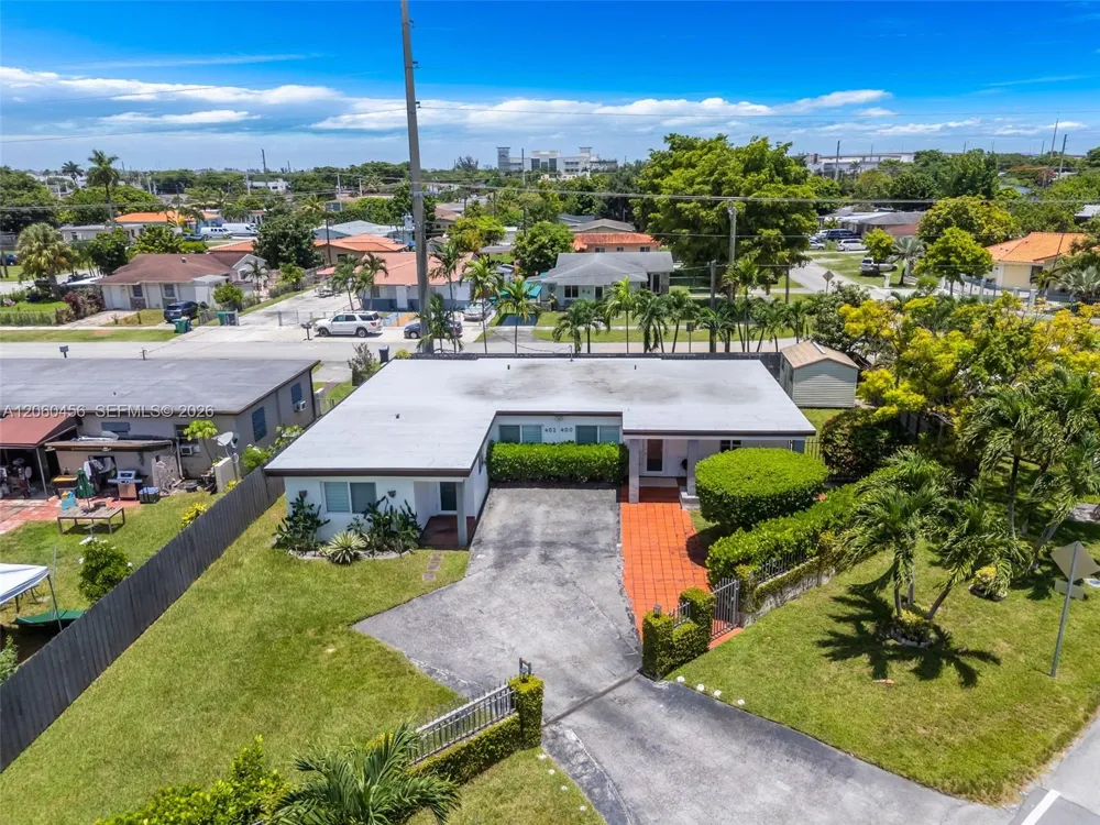 400 Central Blvd Miami, FL 33144