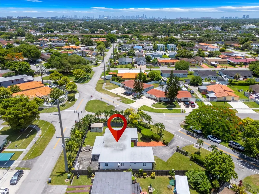 400 Central Blvd Miami, FL 33144