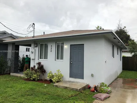 320 NW 42nd Street #320