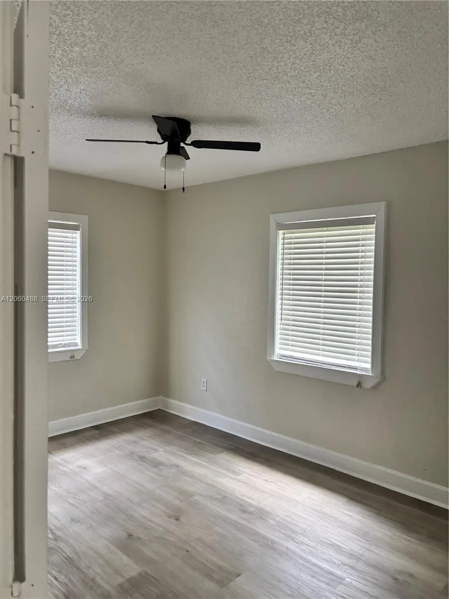 8924 NW 35th Ct #8924 Miami, FL 33147