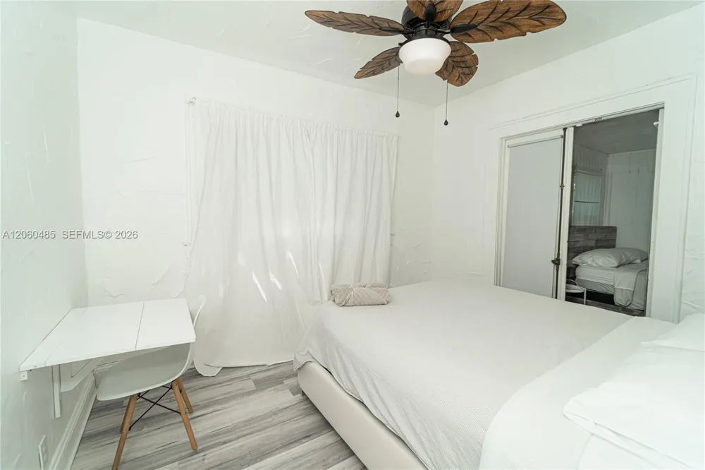 626 NE 4th Ct Hallandale Beach, FL 33009