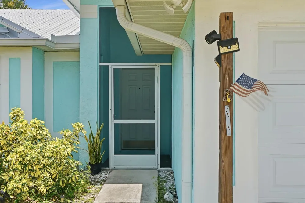 1074 SW BARBAROSA AVENUE SW Port St. Lucie, FL 34953
