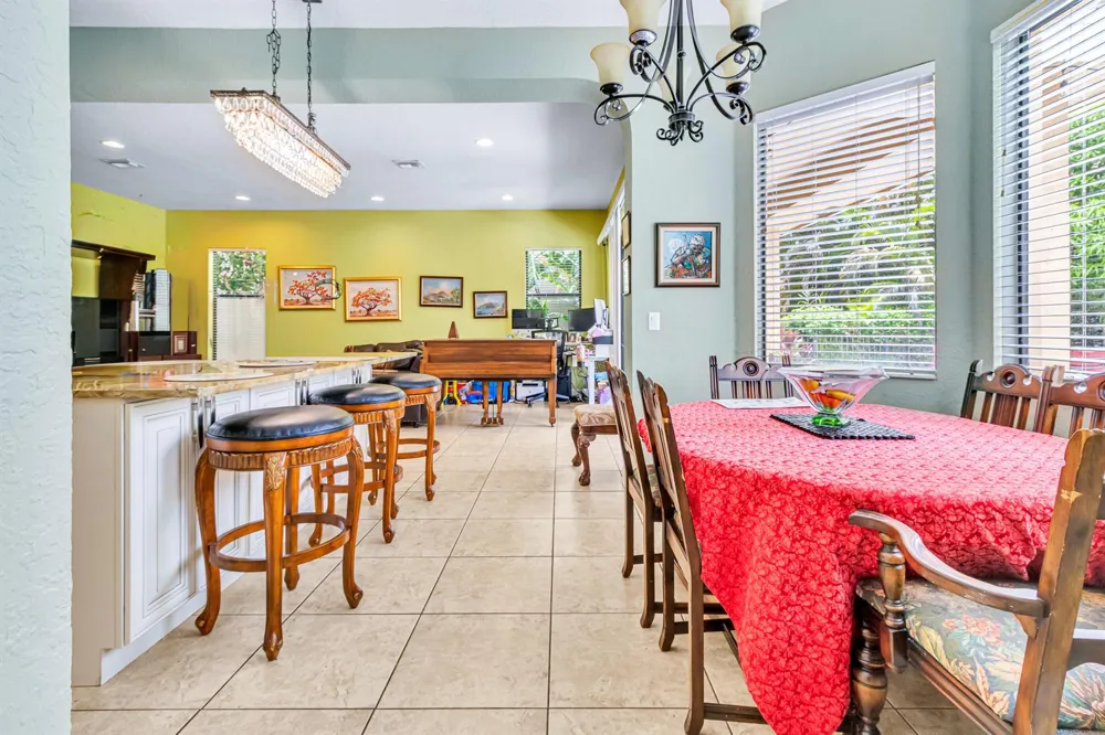 3546 Collonade Drive Wellington, FL 33449