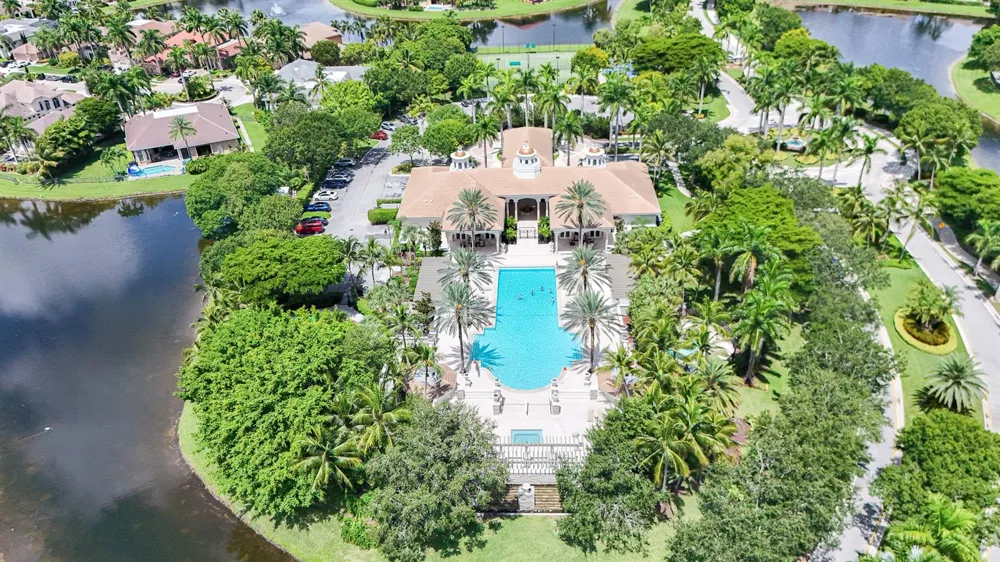3546 Collonade Drive Wellington, FL 33449