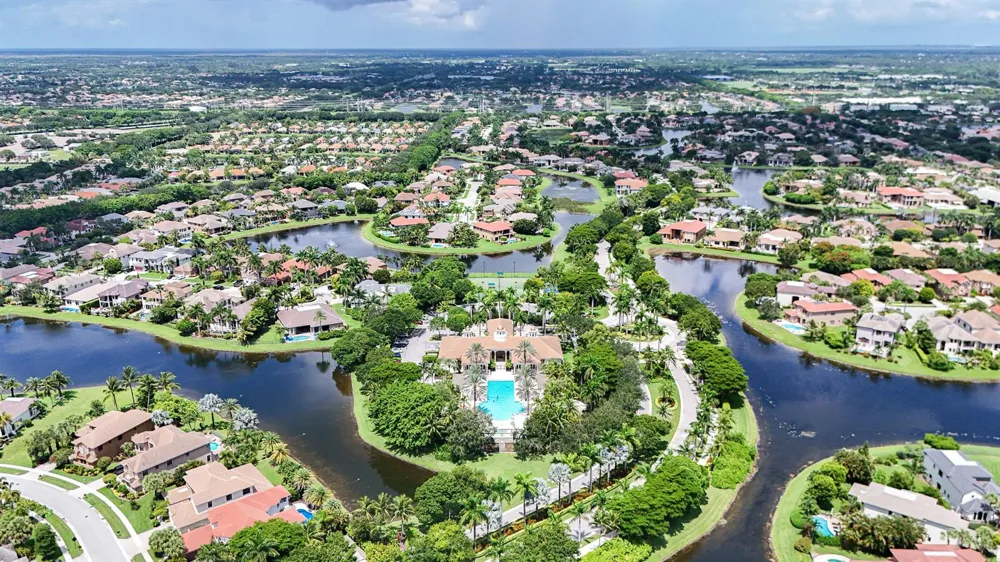 3546 Collonade Drive Wellington, FL 33449