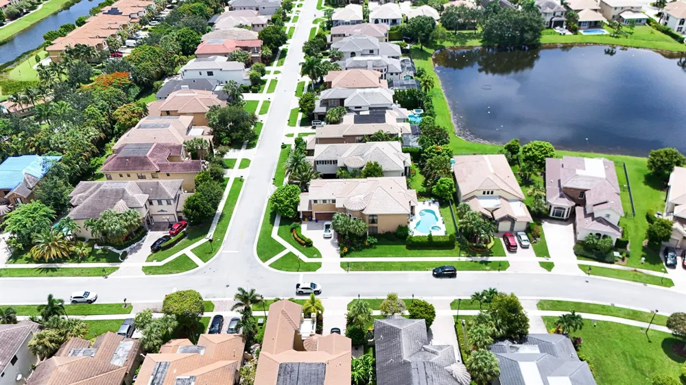 3546 Collonade Drive Wellington, FL 33449