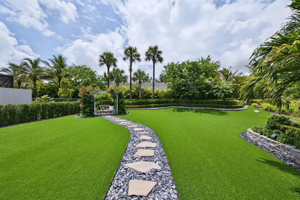 9960 Pecorino Isle Boynton Beach, FL 33473