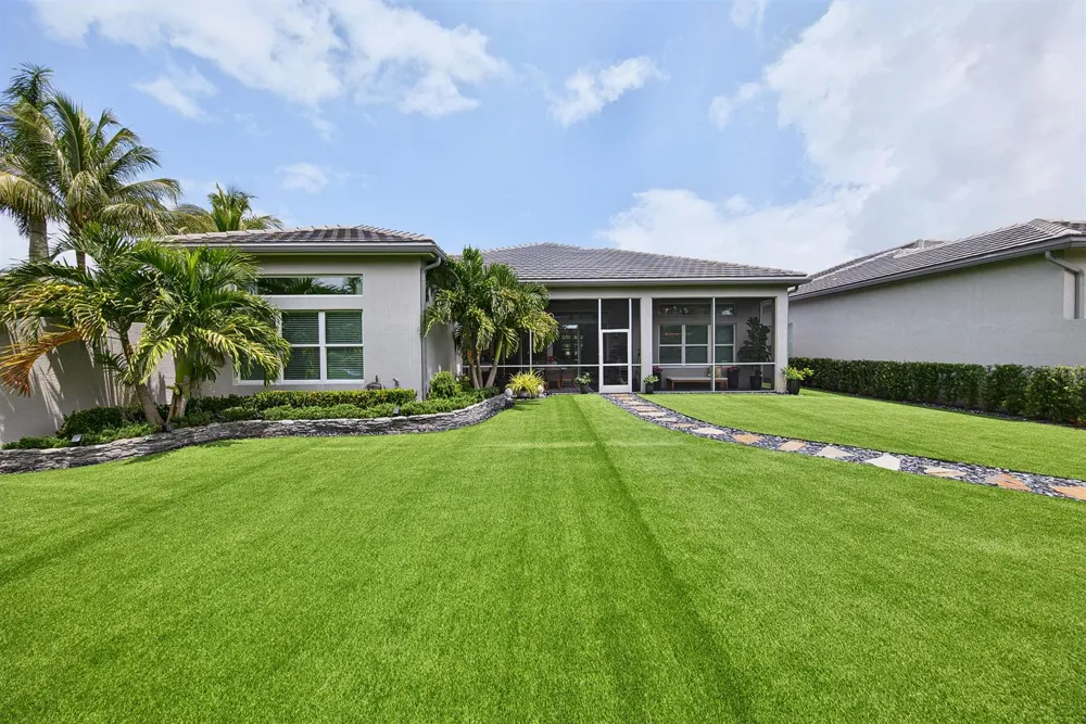 9960 Pecorino Isle Boynton Beach, FL 33473
