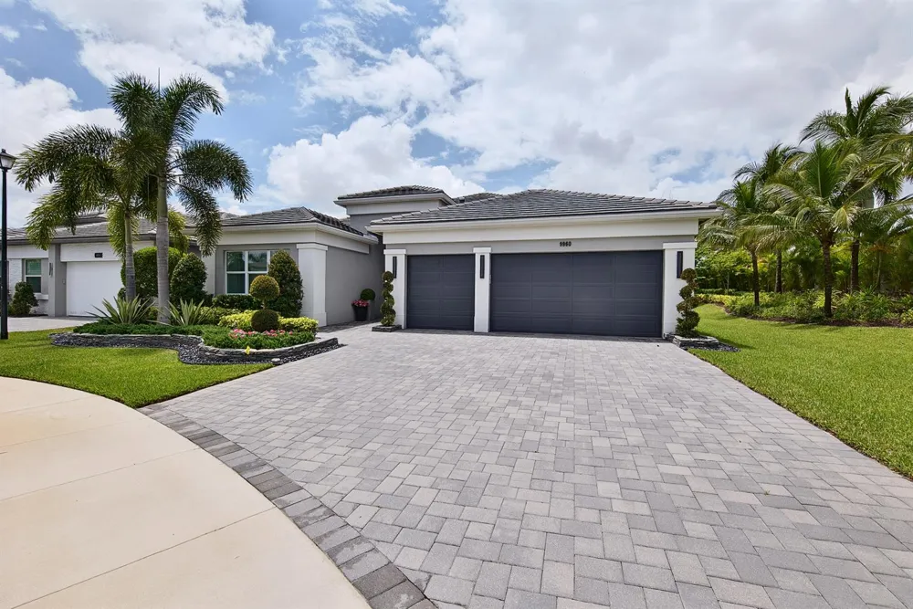 9960 Pecorino Isle Boynton Beach, FL 33473