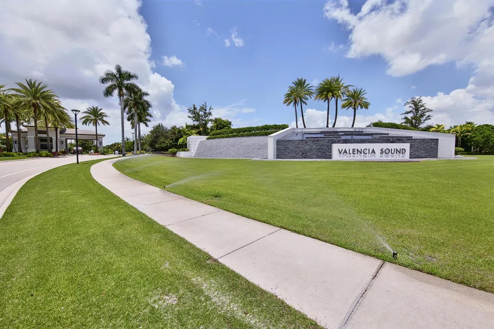 9960 Pecorino Isle Boynton Beach, FL 33473