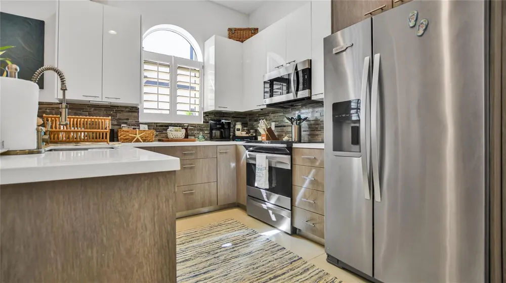 816 NE 7TH STREET Fort Lauderdale, FL 33304