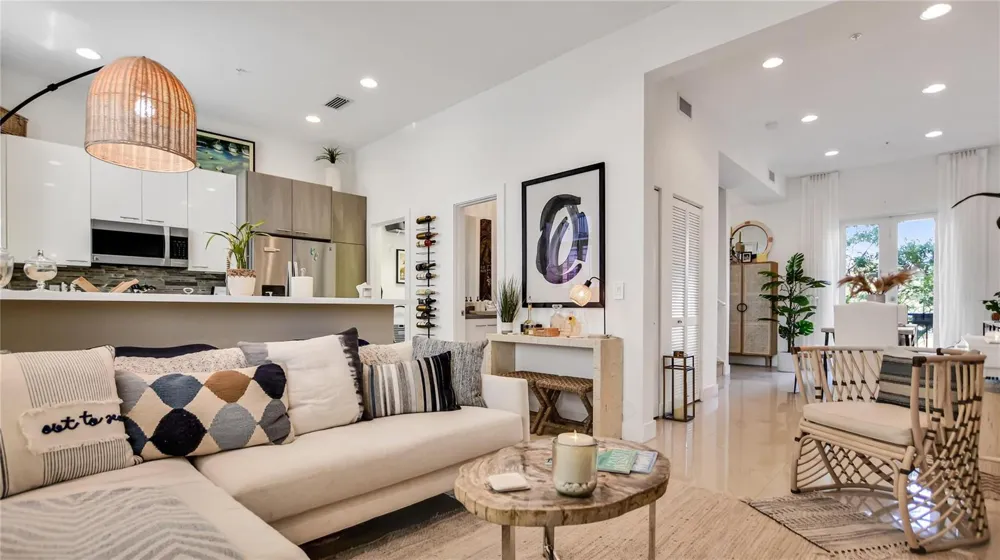 816 NE 7TH STREET Fort Lauderdale, FL 33304