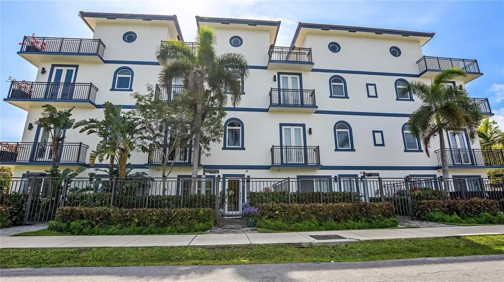 816 NE 7TH STREET Fort Lauderdale, FL 33304