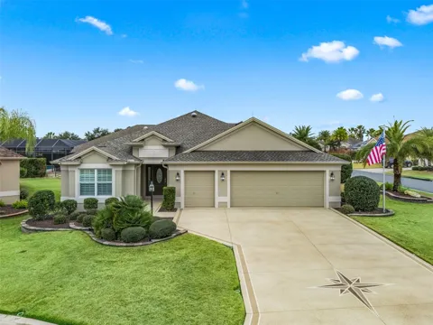 3556 MISTLETOE COURT