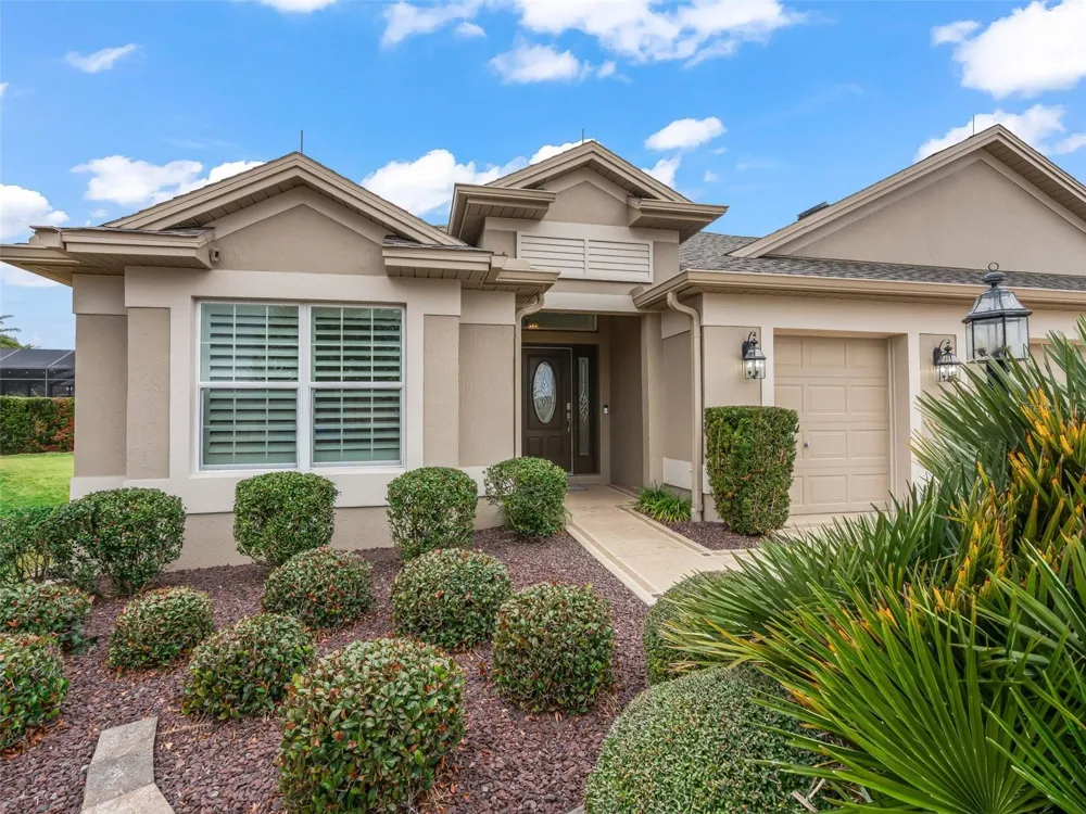 3556 MISTLETOE COURT The Villages, FL 32163
