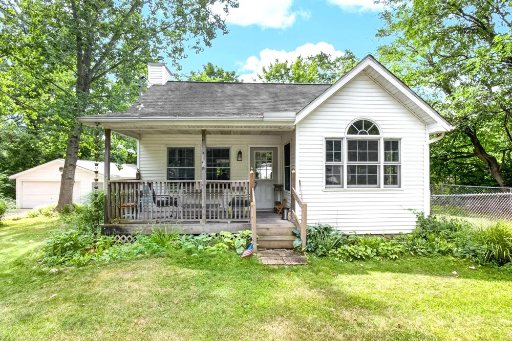 11736 E D AVENUE Richland, MI 49083
