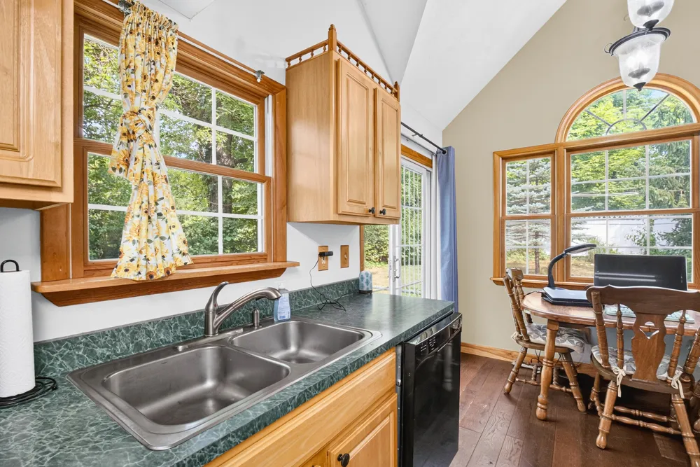 11736 E D AVENUE Richland, MI 49083