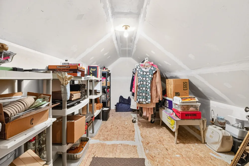 11736 E D AVENUE Richland, MI 49083