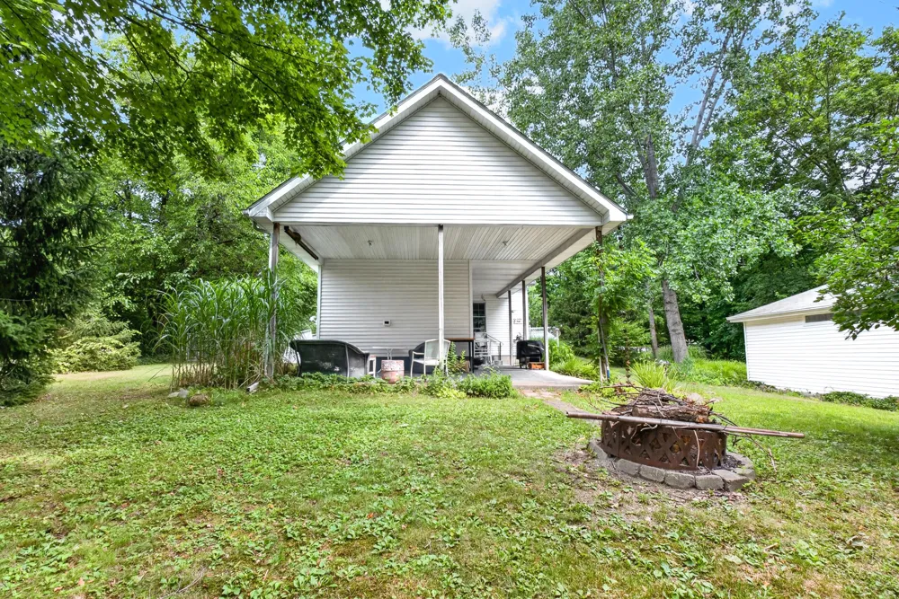 11736 E D AVENUE Richland, MI 49083