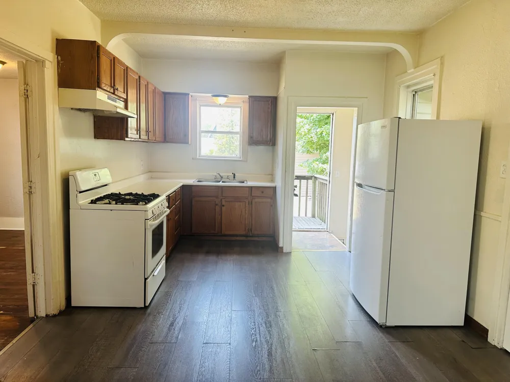 1541 6th Street Muskegon, MI 49441