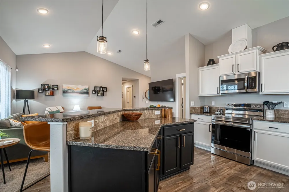 606 Havenwood Drive Manson, WA 98831