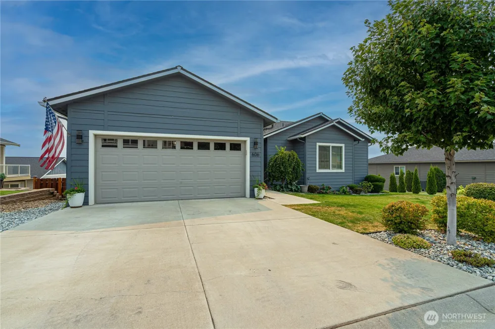 606 Havenwood Drive Manson, WA 98831