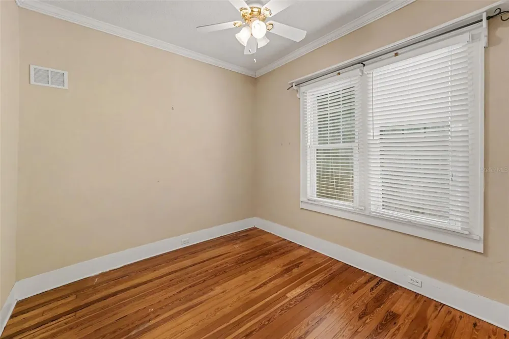 450 13TH AVENUE St Petersburg, FL 33701