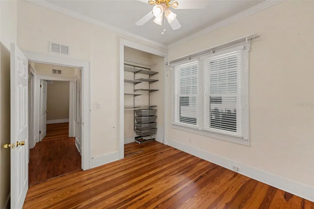 450 13TH AVENUE St Petersburg, FL 33701