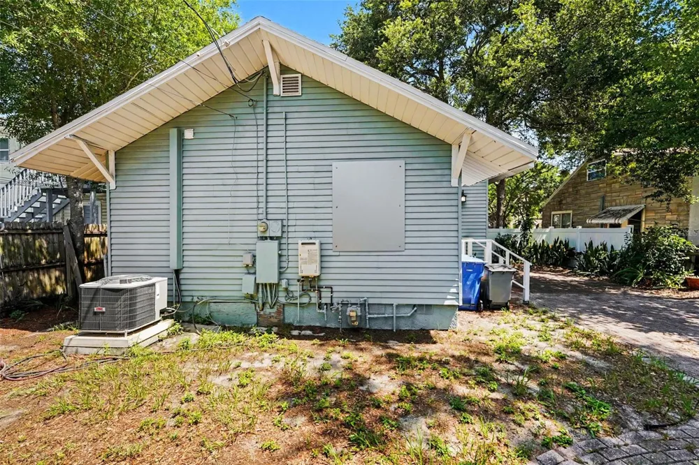 450 13TH AVENUE St Petersburg, FL 33701