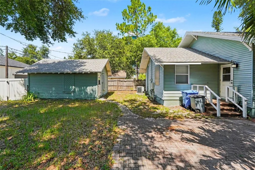 450 13TH AVENUE St Petersburg, FL 33701