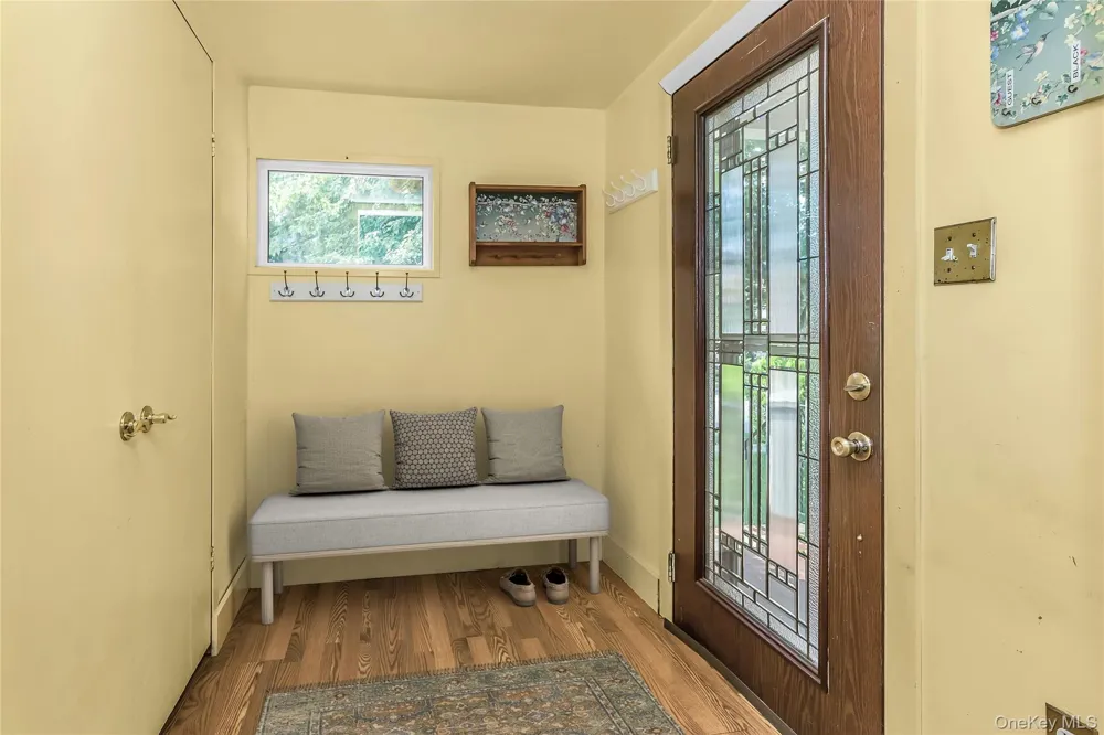 43 Elm Street Lynbrook, NY 11563