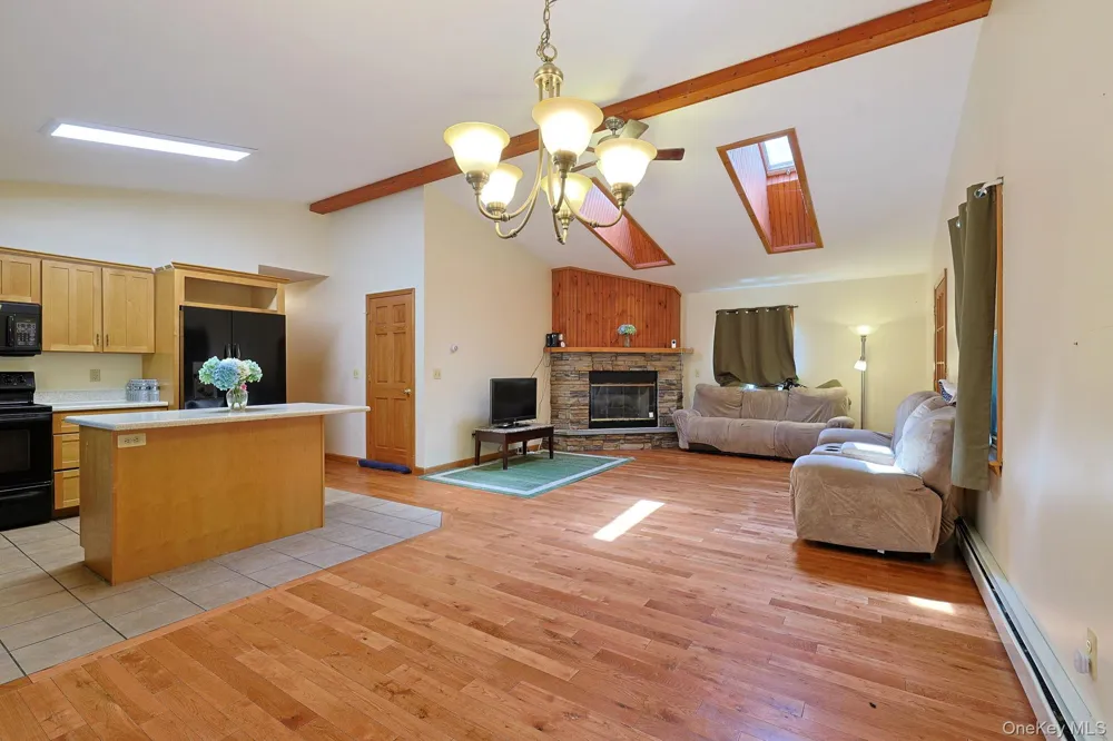 27 Elbert Road Wurtsboro, NY 12790