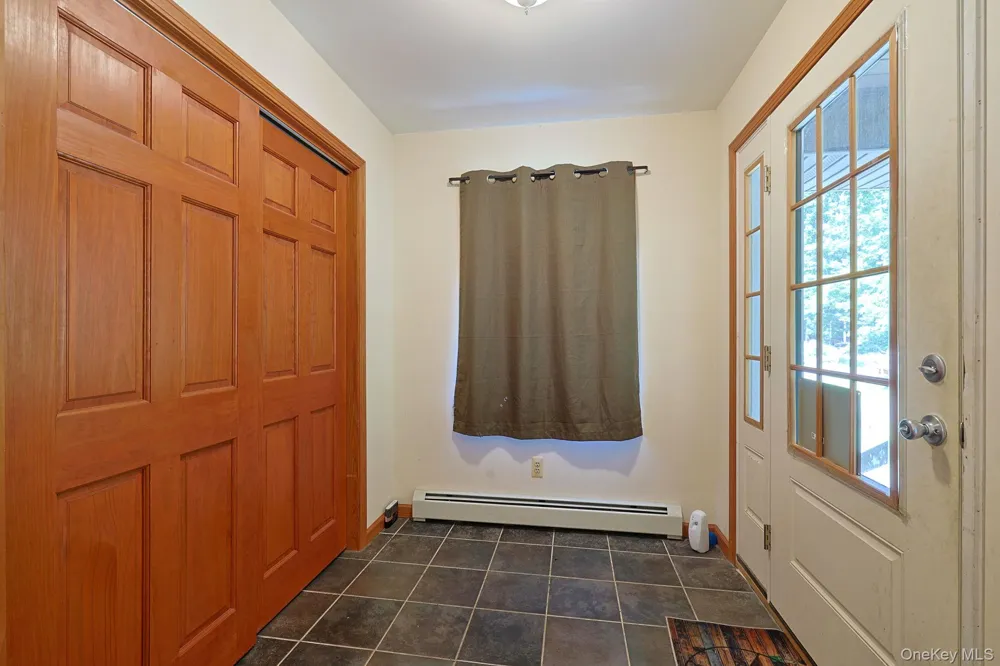 27 Elbert Road Wurtsboro, NY 12790