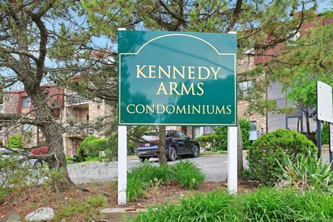 214 Kennedy Drive
