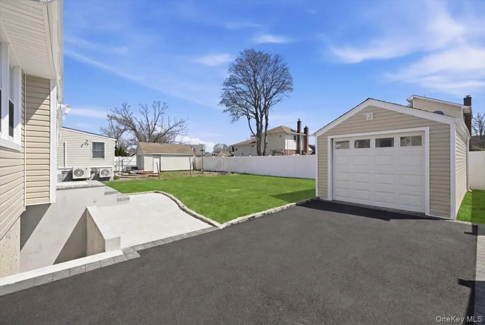 2726 Orchard Street North Bellmore, NY 11710
