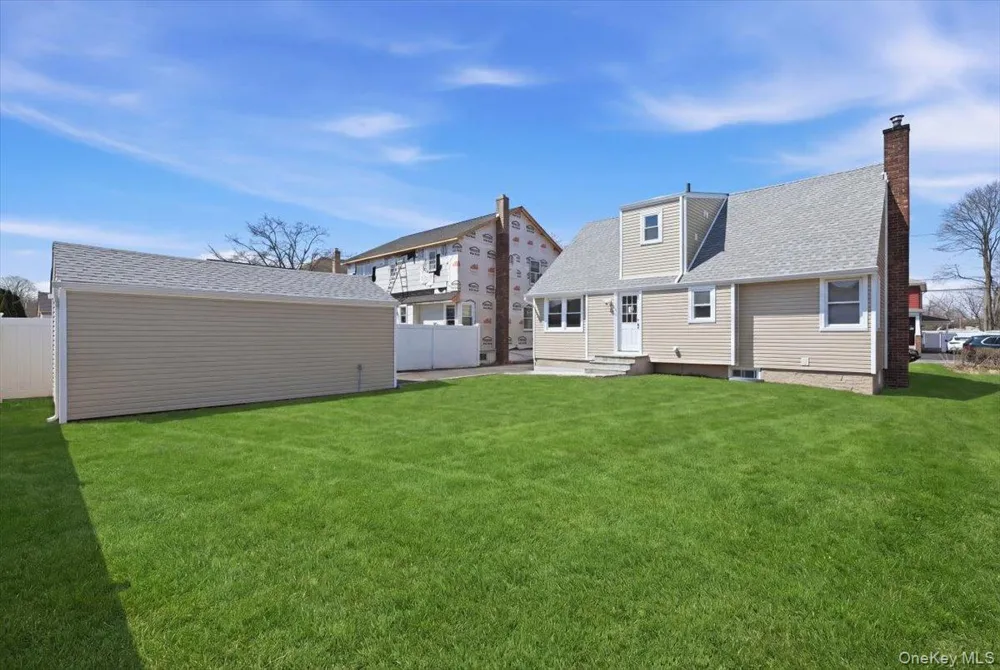 2726 Orchard Street North Bellmore, NY 11710