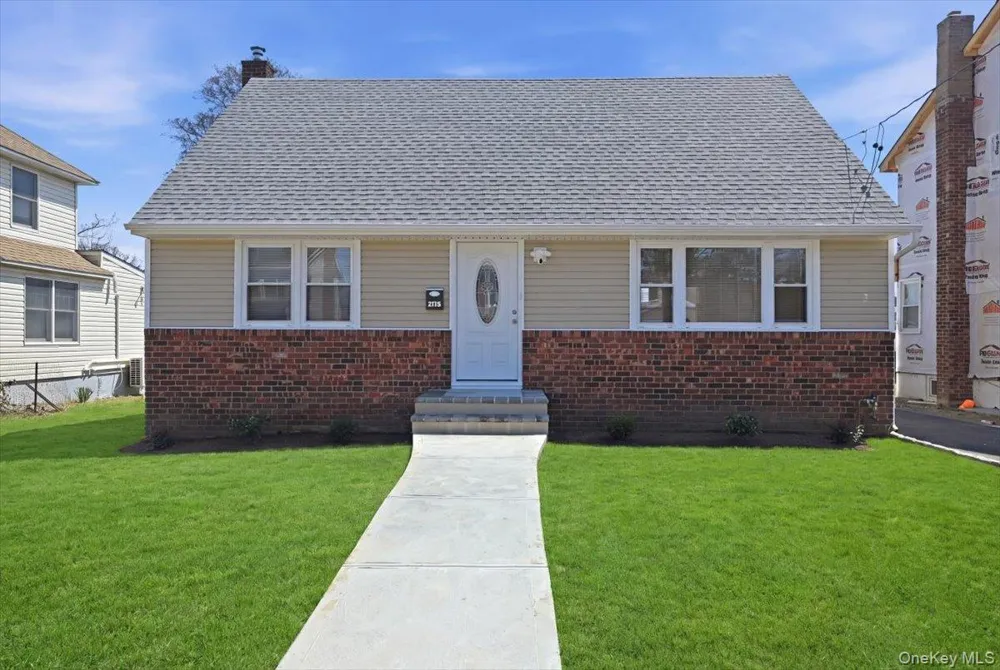 2726 Orchard Street North Bellmore, NY 11710