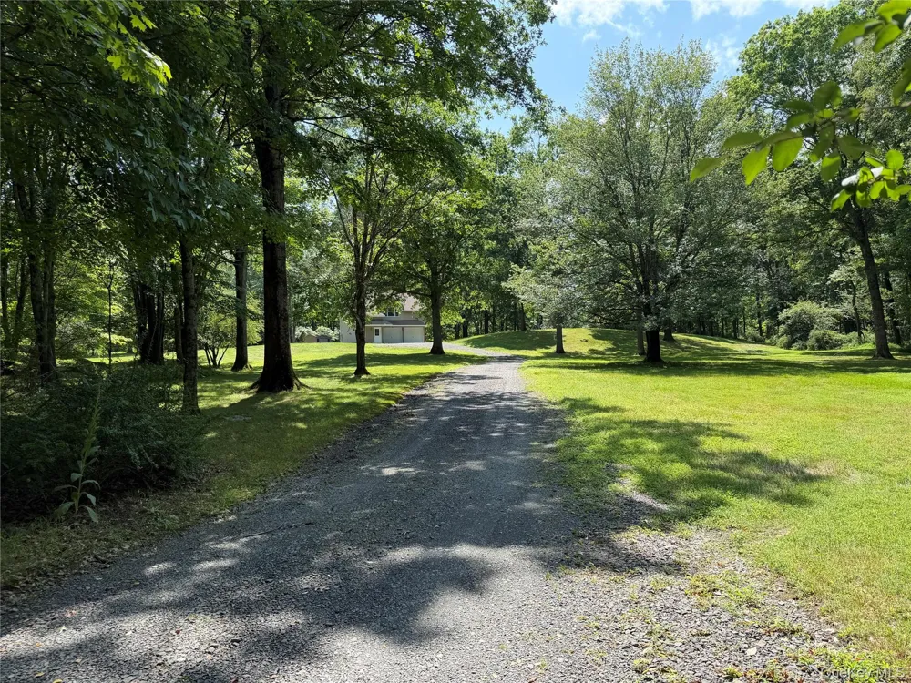 468 Decker Road Wallkill, NY 12589