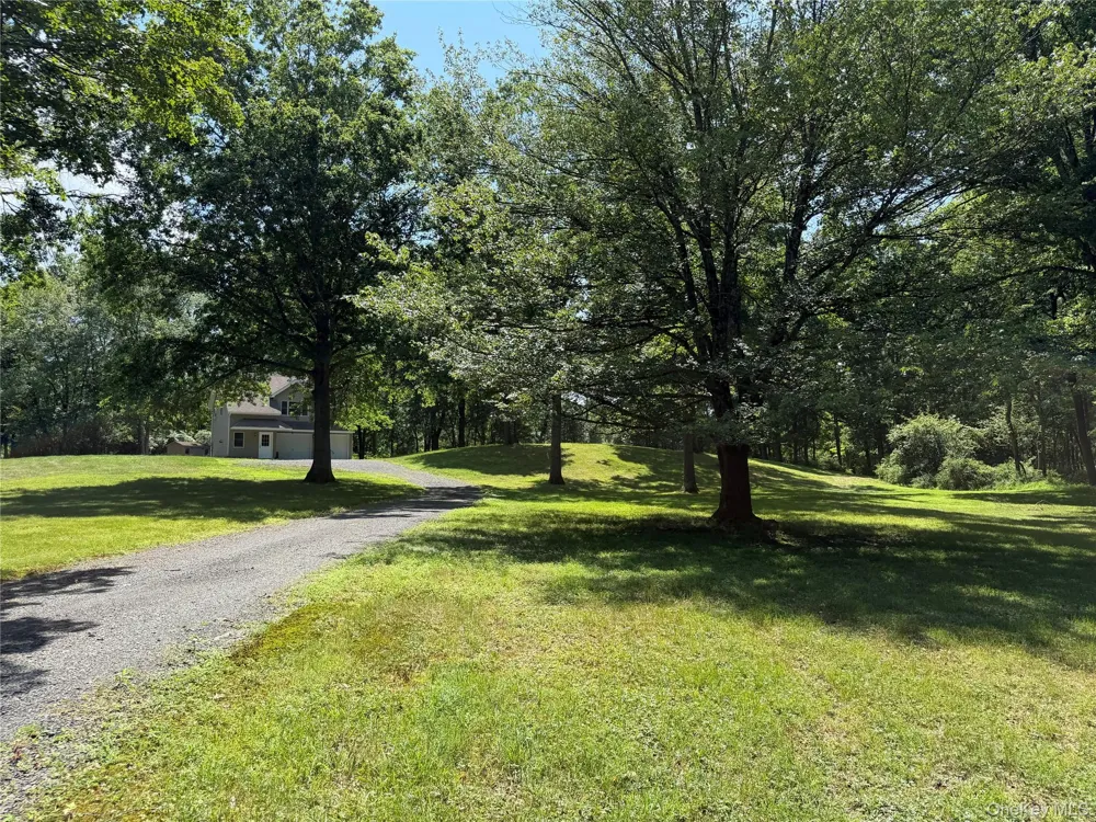 468 Decker Road Wallkill, NY 12589