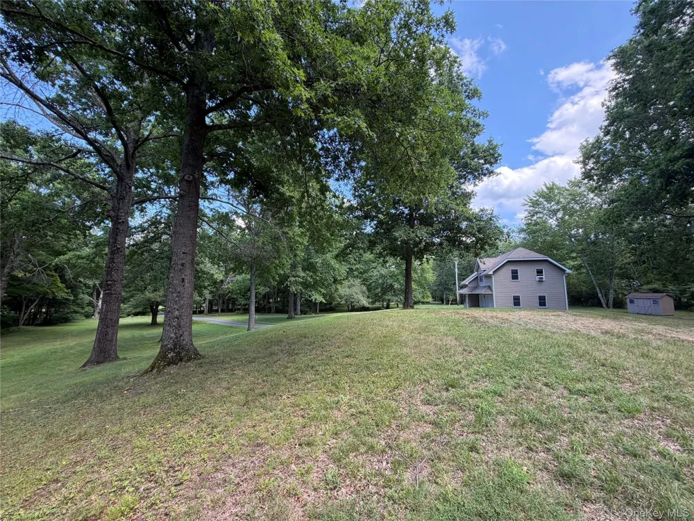 468 Decker Road Wallkill, NY 12589